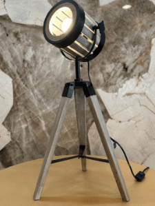 Triton Tripod Lamp