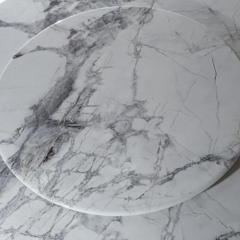 Artista Dining Table